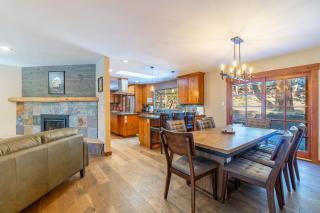 Tranquil Stay Sauna, Rooftop and Nature Views - Incline Village - 7
