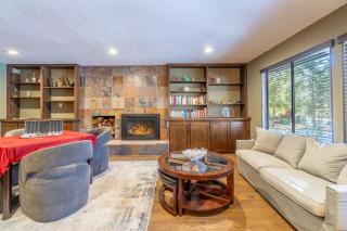 Tranquil Stay Sauna, Rooftop and Nature Views - Incline Village - 2