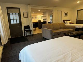 LumberJill Lodge Room 10 - Balsam Lake - 9