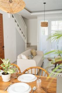 NEW Tranquil 2BR Pool Villa in Canggu - Tumbak Bayuh - 3