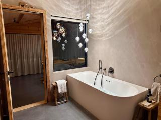 Luxury family chalet with extraordinary views - Trin - 4