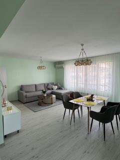 Contemporary Comfort in Lozenets - Sofia - 0