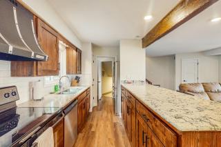 Belshe Lakehouse - Camdenton - 3