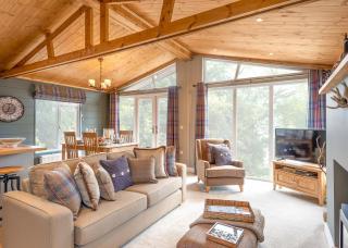 Thirlestane Woodland Lodges - Lauder - 1