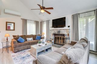 Steps to Jack Frost Ski Resort Townhome with Decks - Lake Harmony - 7