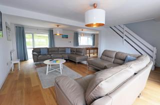 Am Byth - Spectacular Sea Views and Hot Tub - 1