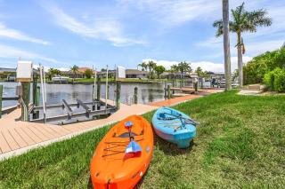 Heated Pool & Spa Along the Sunset - Sunset Escape - Roelens - Cape Coral - 7
