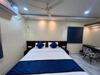 Livotel Premium Hotel - 8