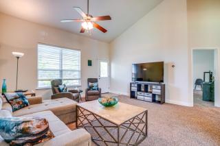 San Antonio Home with Fenced Yard and Patio! - San Antonio - 0