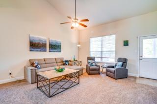San Antonio Home with Fenced Yard and Patio! - San Antonio - 7