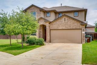 San Antonio Home with Fenced Yard and Patio! - San Antonio - 8