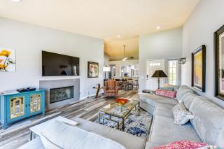 Pool Access Newly Renovated Palm Desert Condo - Palm Desert - 0