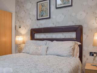 River Meets Lodge - Stratford-upon-Avon - 2