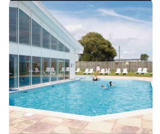 Rohannah Luxe Coastal Escape, Cooper Beach East Mersea - 8