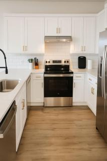 Modern 3 bd townhouse 10 min Airport 20 min DT - Austin - 9