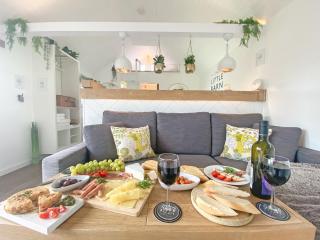 The Little Barn - Hoxne - 2