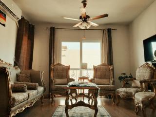 Classic 2 Bedrooms unit - Near Eastern Market - Il Cairo - 8