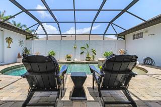 Privacy, Luxury and Relaxation, Heated Pool & Spa - Villa Courtyard - Roelens - Cape Coral - 0