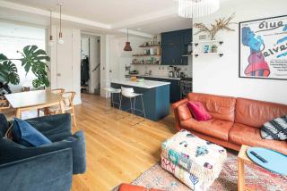Stylish 3BD Home - Great Location - Londra - 1