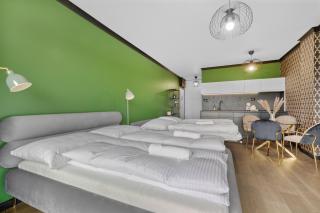 LAM Art Deco Castle View - AC - Balcony - 6