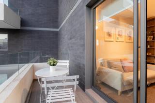 Trendy 1BR Nunoa Your Urban Getaway - Santiago - 2
