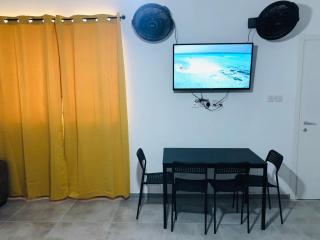 Cosy Studio Apartment in Swieqi - Is-Swieqi - 3
