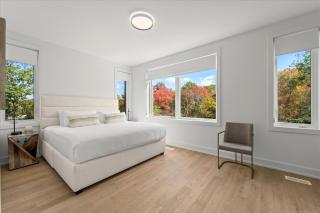 Luxury Muskoka Retreat - Gravenhurst - 4