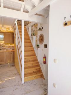 Restored traditional stone House-Magazi - Sirílion - 4
