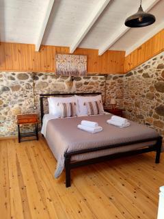 Restored traditional stone House-Magazi - Sirílion - 3