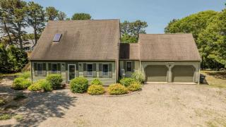 Walk to Pond 2 Min Drive to Beach - Eastham - 5