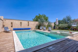 Foska Country Home with Pool - Happy Rentals - Bibići - 8
