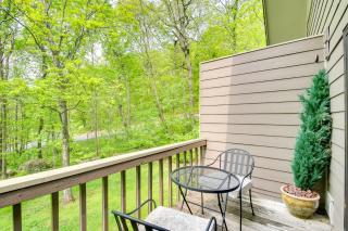 Second-Floor Condo with Community Pool Access! - Lyndhurst - 9