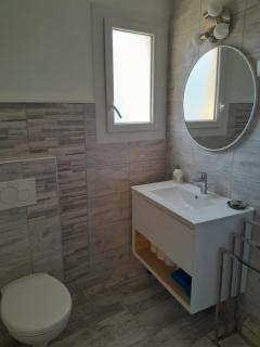 Bel appartement climatisé avec balcon 200m de la Plage - 1