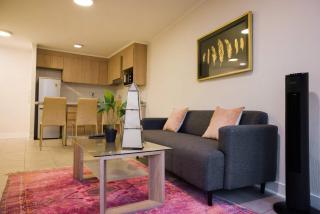 Central 1BR Gem Walk to Metro & More - Santiago - 0