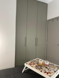 Green & Gray apartments - 4