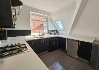 2 bedroom Flat in Camden - 9