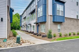 2 Mi to Uptown Charlotte Family Townhome! - Charlotte - 8