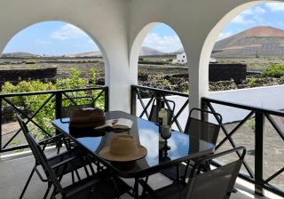 Canaryislandshost I Azucena - Tías - 0