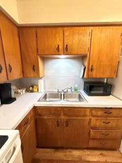 Emerald City Oasis - Midland - 4