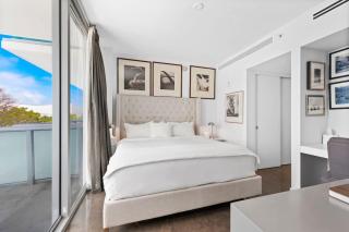 Large Beach Suite Rooftop Pool by Convention Center - 4