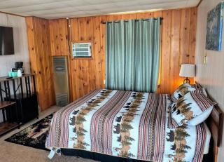 Big Sky Motel - Choteau - 9