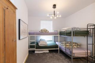 Very Spacious 2 Bath Free Parking - Liverpool - 2