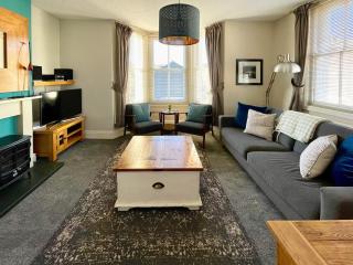 High Style Apartment - 5
