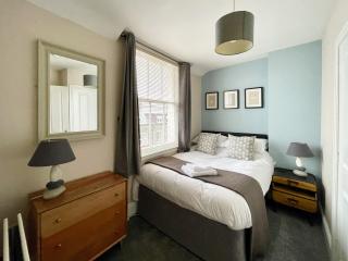 High Style Apartment - Keswick - 4