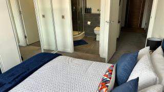 Elegant Modern 2-Bed Apartment in the heart of Belfast - Belfast - 8