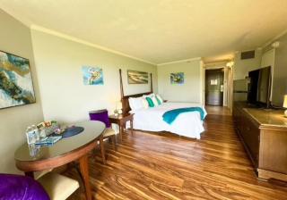 Oceanview Elegance with King Bed - Lihue - 7