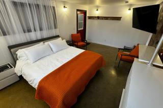 Main Street Suites Nanton - 6