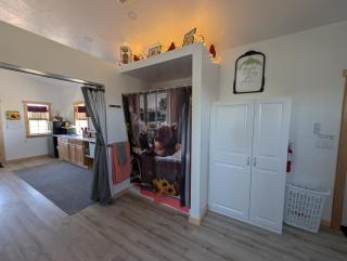 Granny Zola's Hideaway Bed & Breakfast - Saint Anthony - 1