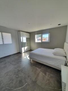 villa with swimming pool - Juvignac - 3