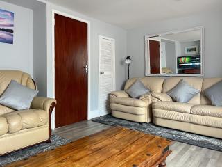 Elder Cottage - Bridgend - 1